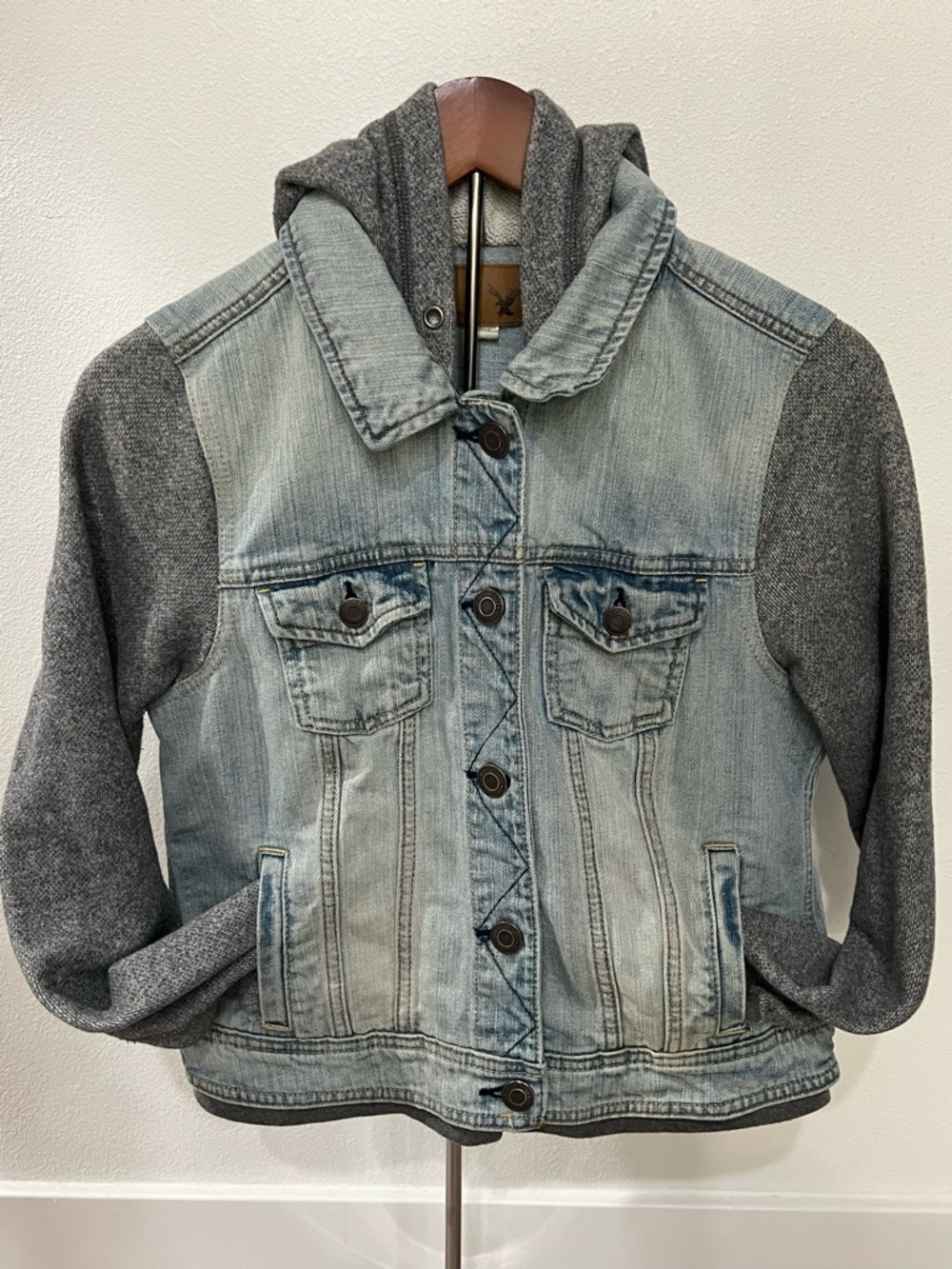 American Eagle Outfitters Hooded Denim Jacket Knit Sleeves Light Blue Gray L